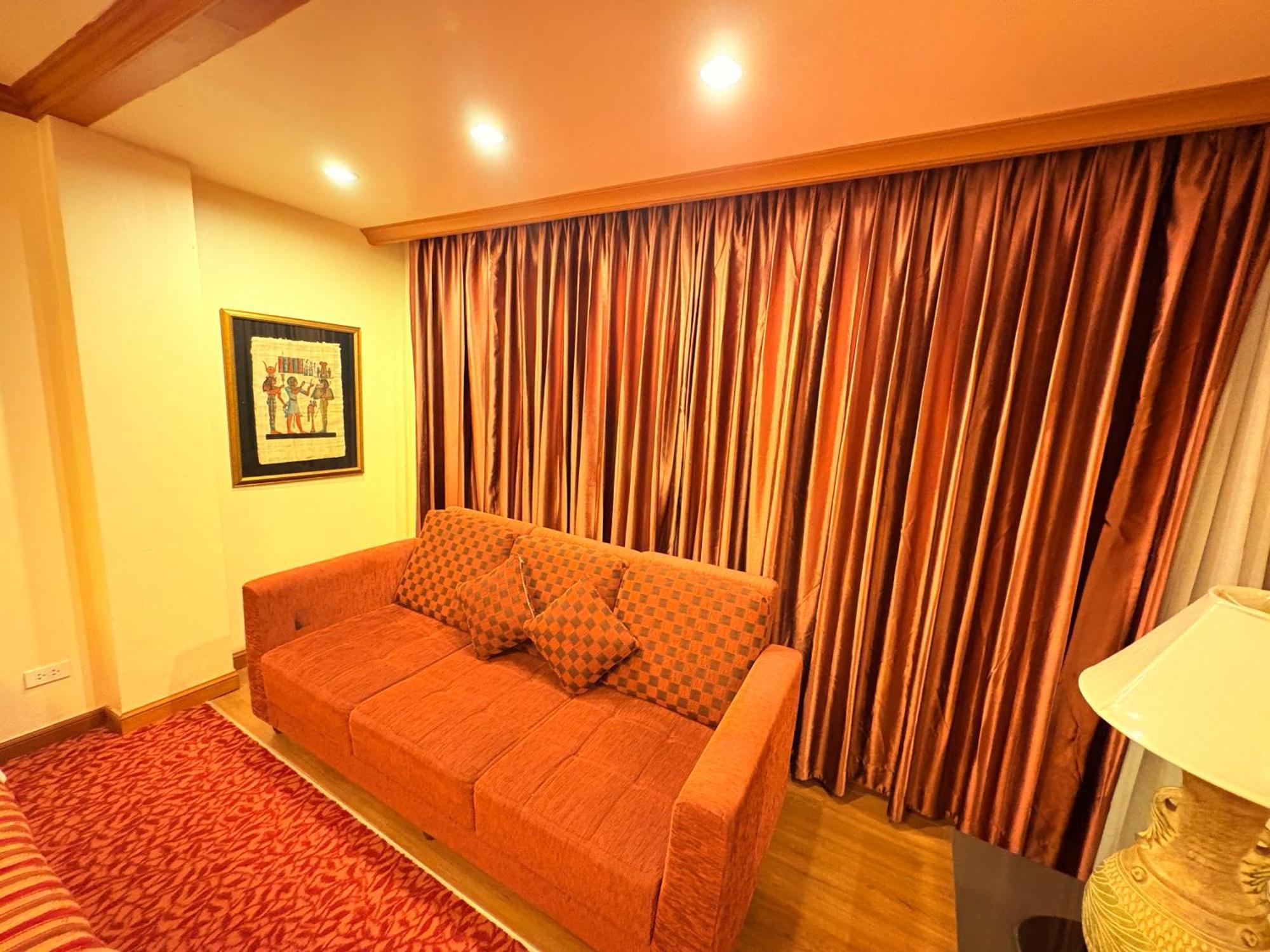 Taksilahotel Maha Sarakham Dış mekan fotoğraf